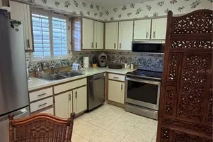 1640 Juno Trail, Astor, FL 32102 - Photo 9
