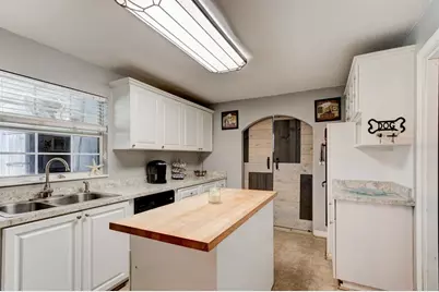 1026 Lake Avenue, Edgewater, FL 32132 - Photo 11