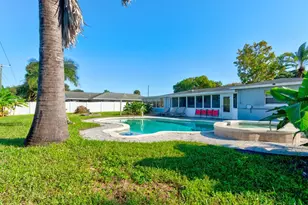 1026 Lake Ave, Edgewater, FL 32132 - Photo 9