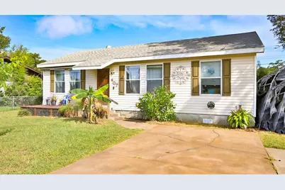 407 Ann Street, Edgewater, FL 32132 - Photo 3