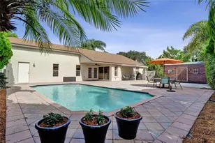 1156 SW 149th Ln, Sunrise, FL 33326 - Photo 7
