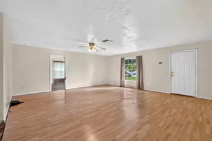 2944 Travelers Palm Dr, Edgewater, FL 32141 - Photo 9