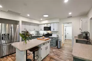 550 Bottlebrush Ct, New Smyrna Beach, FL 32168 - Photo 11