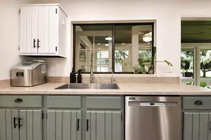 550 Bottlebrush Ct, New Smyrna Beach, FL 32168 - Photo 15