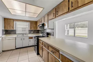 430 Banana Cay Dr, South Daytona, FL 32119 - Photo 11