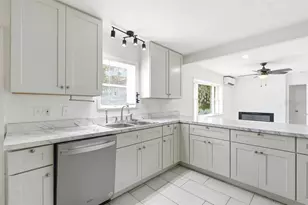5202 Riverside Dr, Port Orange, FL 32127 - Photo 45