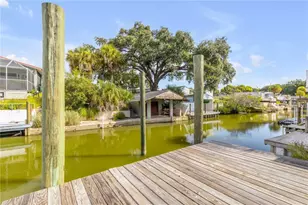 128 Indian Creek Rd, Oak Hill, FL 32759 - Photo 3