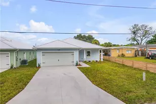 128 Indian Creek Rd, Oak Hill, FL 32759 - Photo 67