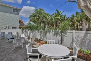 818 Ocean Ave, New Smyrna Beach, FL 32169 - Photo 25