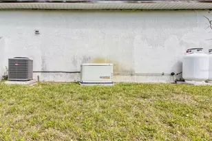 1690 James St, New Smyrna Beach, FL 32168 - Photo 23