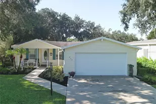 237 Navajo Dr, Oak Hill, FL 32759 - Photo 1