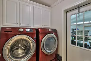 237 Navajo Dr, Oak Hill, FL 32759 - Photo 25