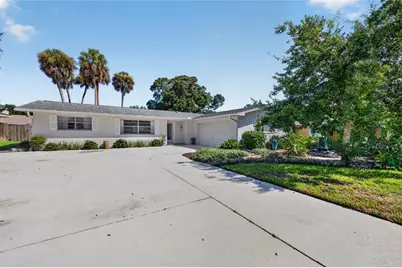802 Sandwedge Drive, New Smyrna Beach, FL 32168 - Photo 35