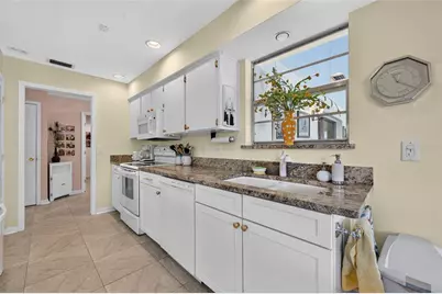 802 Sandwedge Drive, New Smyrna Beach, FL 32168 - Photo 11