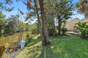 748 Pine Shores Cir, New Smyrna Beach, FL 32168 - Photo 21
