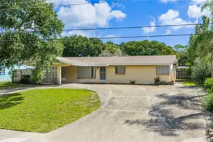 2005 Saxon Dr, New Smyrna Beach, FL 32169 - Photo 1