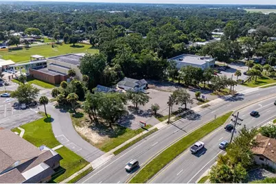 1042 N Dixie Freeway, New Smyrna Beach, FL 32168 - Photo 5