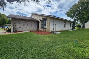 322 Paradise Ln, Edgewater, FL 32132 - Photo 3