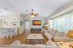 3123 Juniper Dr, Edgewater, FL 32141 - Photo 11