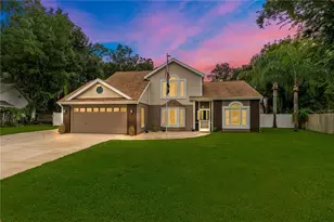 460 Champagne Cir, Port Orange, FL 32127 - Photo 1