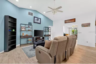 786 Pine Shores Circle, New Smyrna Beach, FL 32168 - Photo 3