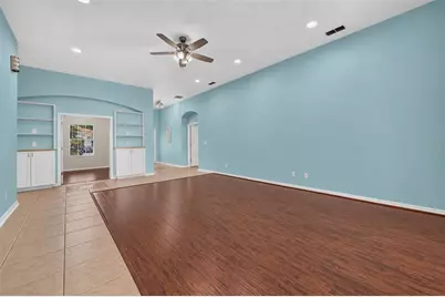 521 Venetian Villa Drive, New Smyrna Beach, FL 32168 - Photo 11