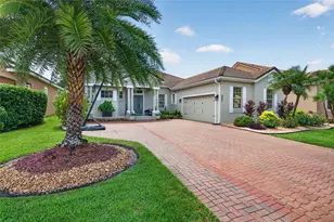 521 Venetian Villa Dr, New Smyrna Beach, FL 32168 - Photo 1