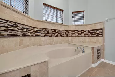 521 Venetian Villa Drive, New Smyrna Beach, FL 32168 - Photo 23