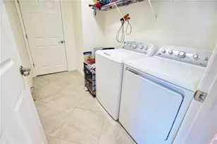 10042 Crooked Crk Dr, Venice, FL 34293 - Photo 27