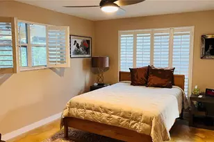527 S Peninsula Ave, New Smyrna Beach, FL 32169 - Photo 11
