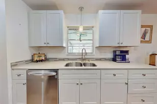 570 Oliver Dr, New Smyrna Beach, FL 32168 - Photo 11