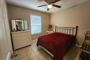 240 Newcomb St, New Smyrna Beach, FL 32168 - Photo 17