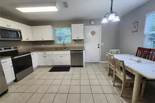 240 Newcomb St, New Smyrna Beach, FL 32168 - Photo 13