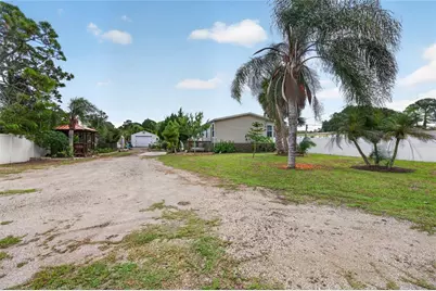 375 Beehive Drive, Oak Hill, FL 32759 - Photo 29