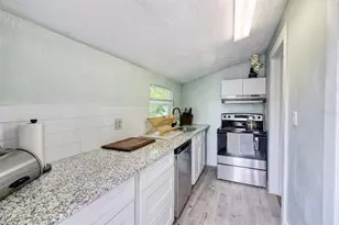 416 N Peninsula Dr, Daytona Beach, FL 32118 - Photo 31