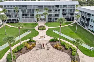 325 N Causeway, New Smyrna Beach, FL 32169 - Photo 23