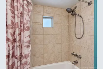 5209 Frederick Avenue, Port Orange, FL 32127 - Photo 11