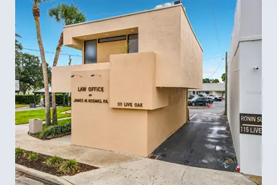 111 Live Oak Street, New Smyrna Beach, FL 32168 - Photo 1