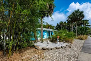 705 N Peninsula Ave, New Smyrna Beach, FL 32169 - Photo 11