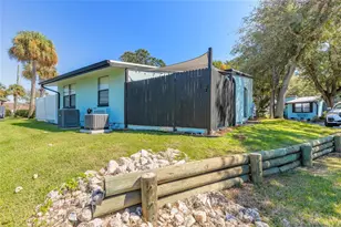 42 Jacaranda Cay Ct, New Smyrna Beach, FL 32169 - Photo 27