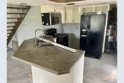 2016 Lime Tree Drive, Edgewater, FL 32141 - Photo 11