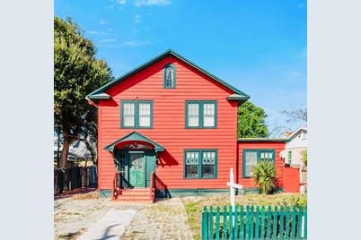 415 Braddock Avenue, Daytona Beach, FL 32118 - Photo 1