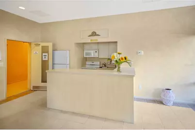 1212 Benjamin Franklin Drive #504, Sarasota, FL 34236 - Photo 45