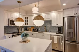 1212 Benjamin Franklin Dr, Sarasota, FL 34236 - Photo 17