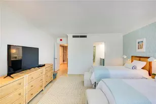 1212 Benjamin Franklin Dr, Sarasota, FL 34236 - Photo 25