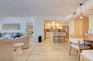 1212 Benjamin Franklin Dr, Sarasota, FL 34236 - Photo 7