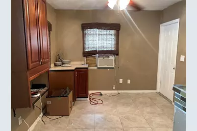 1023 W Gore Street W, Orlando, FL 32805 - Photo 17