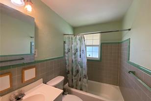 910 Lake Ave, Edgewater, FL 32132 - Photo 17