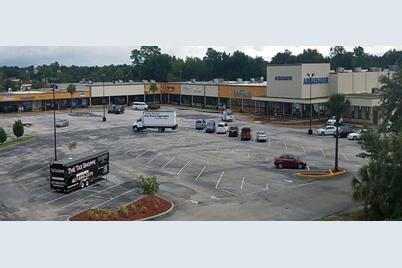 Retail For Sale at 2921 S Orlando Dr