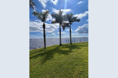 143 Creek Drive SE, Port Charlotte, FL 33952 - Photo 15